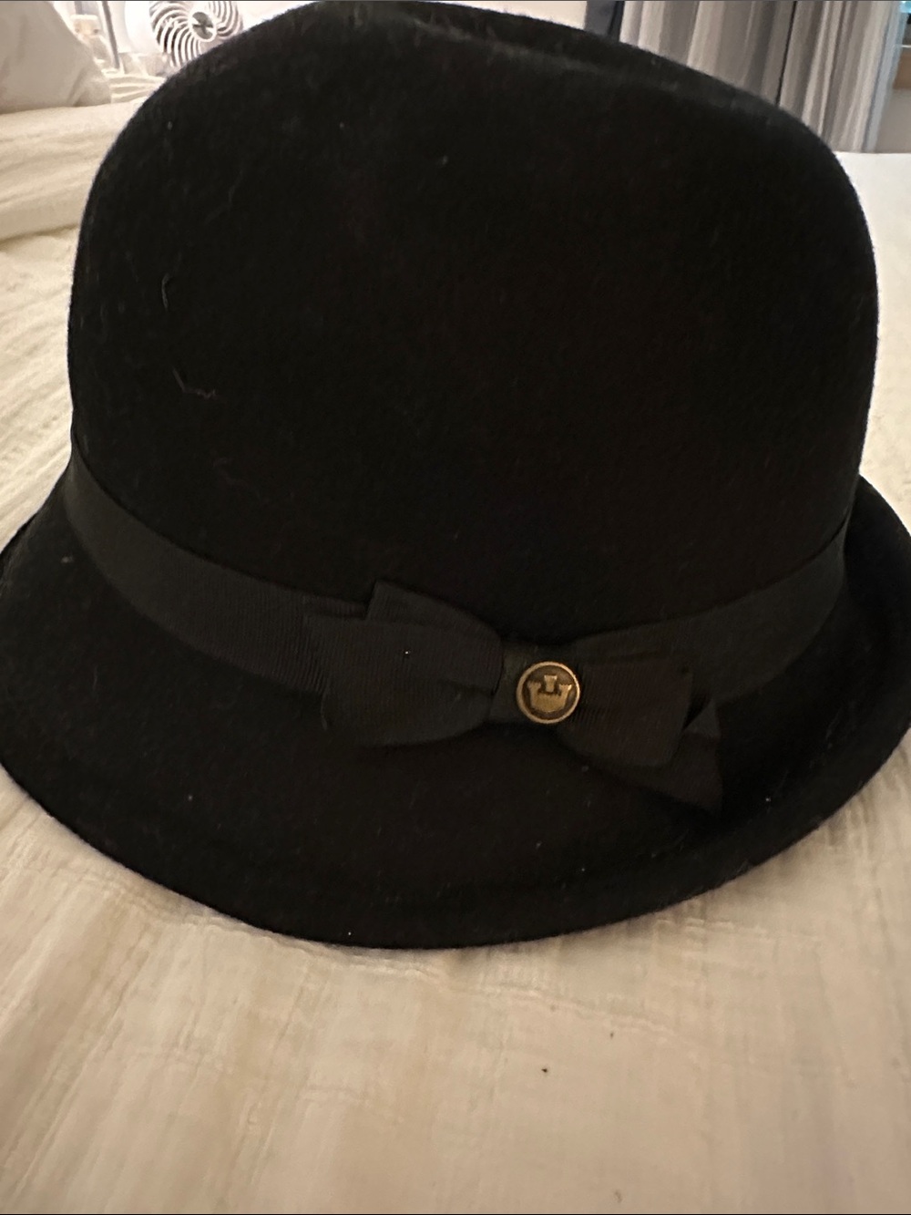 Goorin Brothers Classic Black Wool Bow Cloche Hat